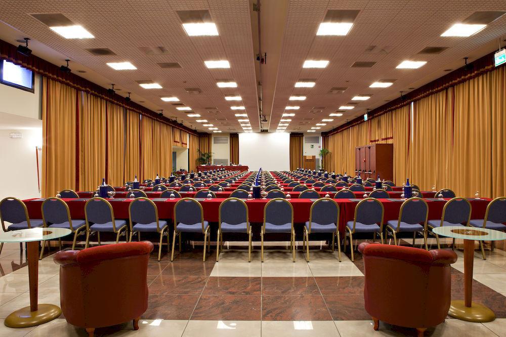 Atahotel Executive Милан Экстерьер фото